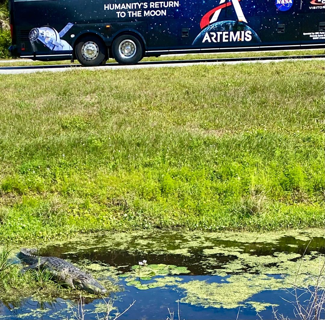 KSC tour bus